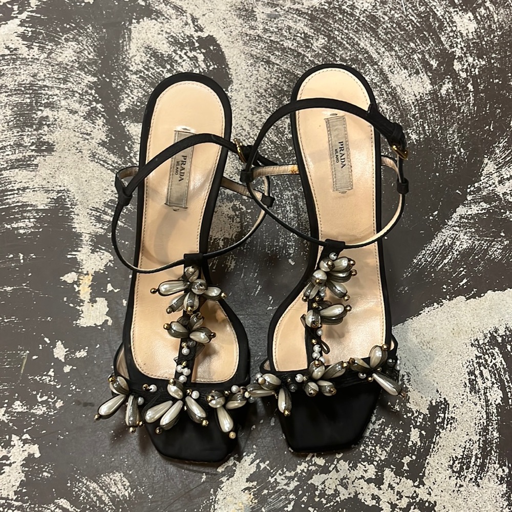 Auth PRADA Gorgeous High T-strap Pumps Shoes SANDALS.